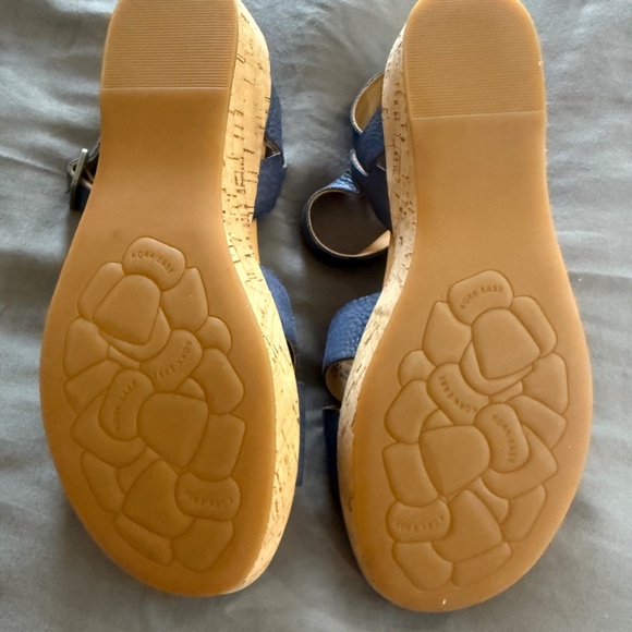 Cork Ease Sandles - Picture 3 of 4